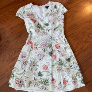 Ann Taylor flowered dress size 0